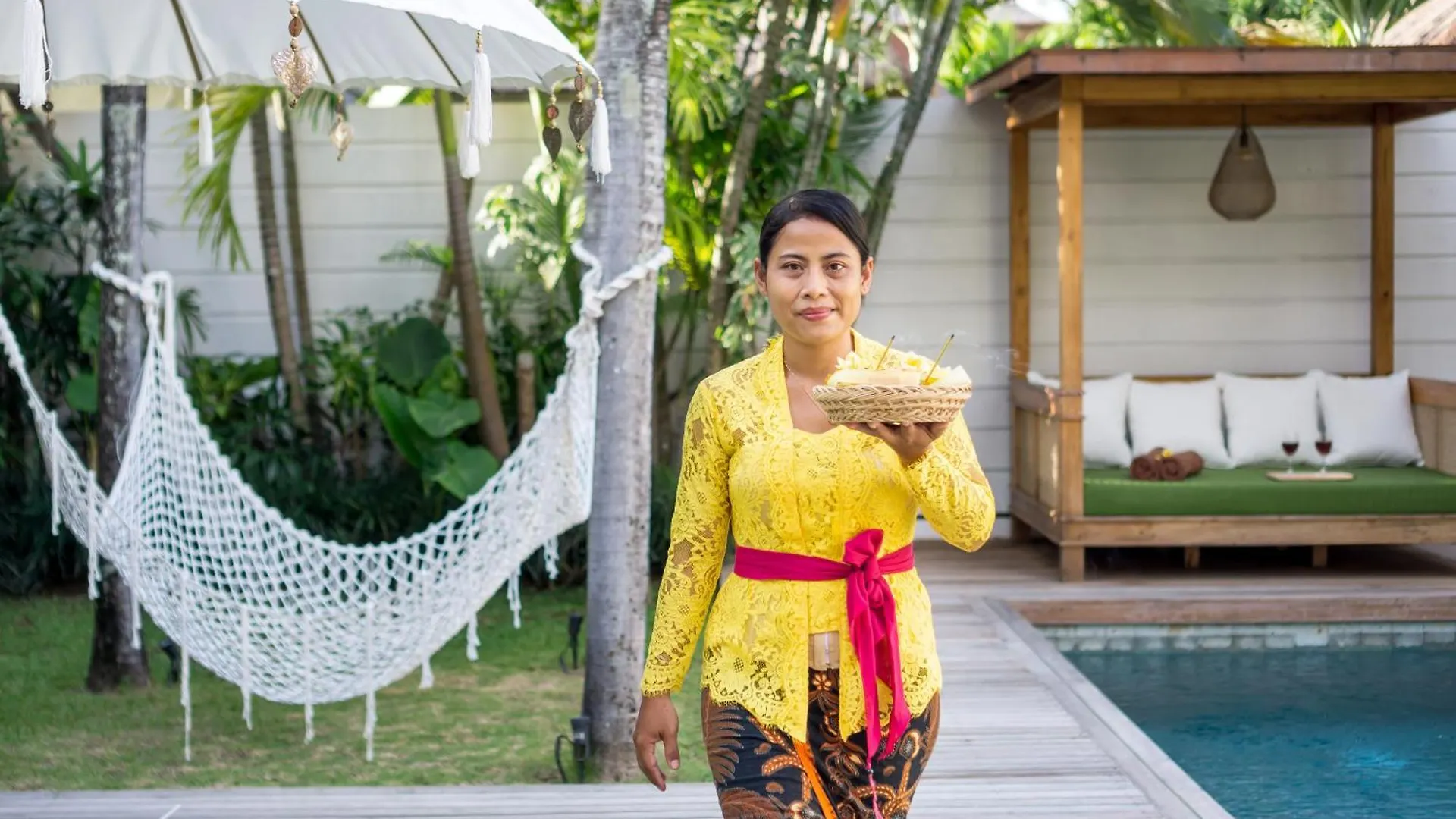 Villa Gauguin By Villa Finder Seminyak