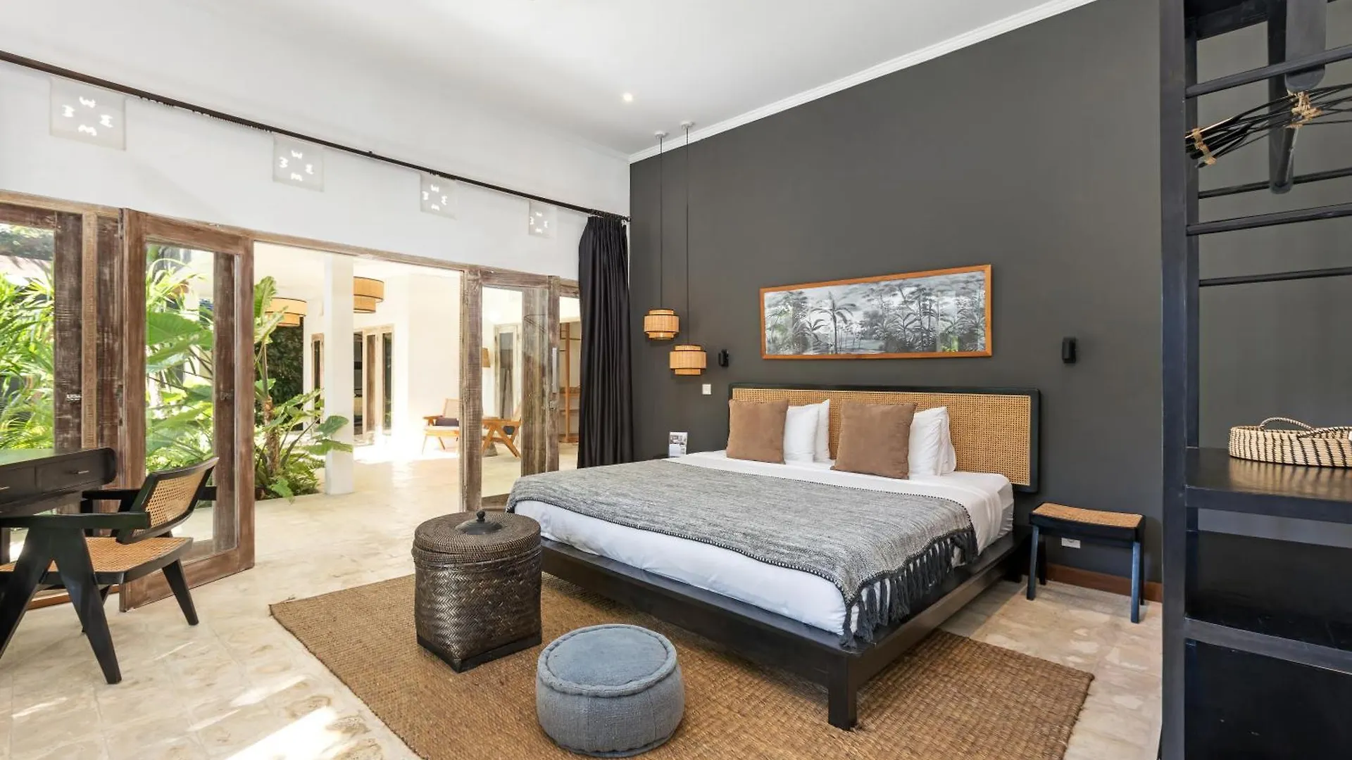 Villa Gauguin By Villa Finder Seminyak